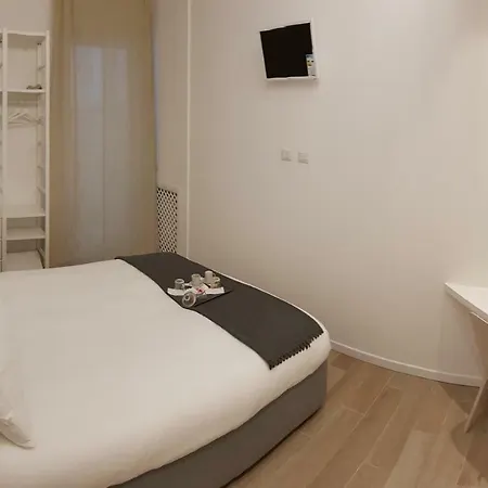 Menotti - Piazza Del Popolo Central Suites * Rome