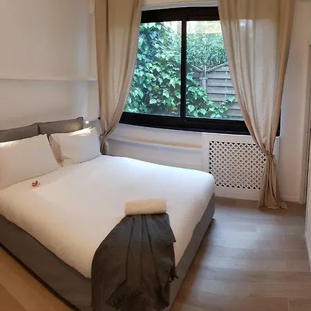 Menotti - Piazza Del Popolo Central Suites Appartement *